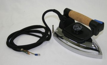 SENIOR II IRON Kg. 1,7 WITHOUT PLUG